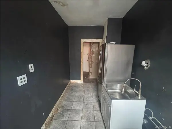 86-03 102 ST #2D, Richmond Hill, NY 11418