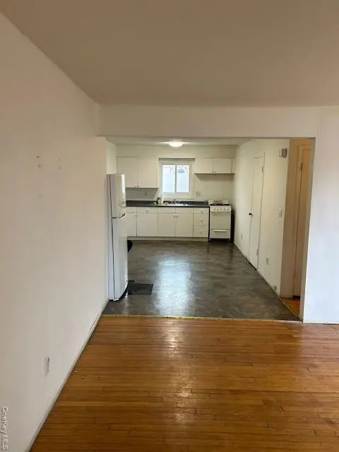 639 Wellwood AVE #B6, Lindenhurst, NY 11757