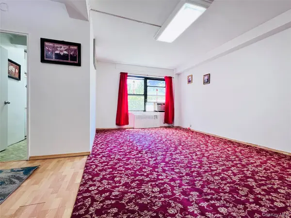 9960 63rd RD #5Z Duplex, Rego Park, NY 11374