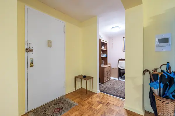 75 W 238th ST #2D, Bronx, NY 10463