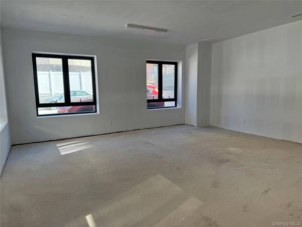 73-02 Woodside AVE #CF1, Woodside, NY 11377