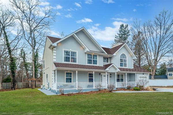 6 Denmark CT, Huntington, NY 11743