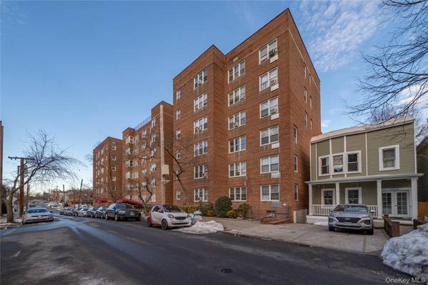 4380 Vireo AVE #1F, Bronx, NY 10470