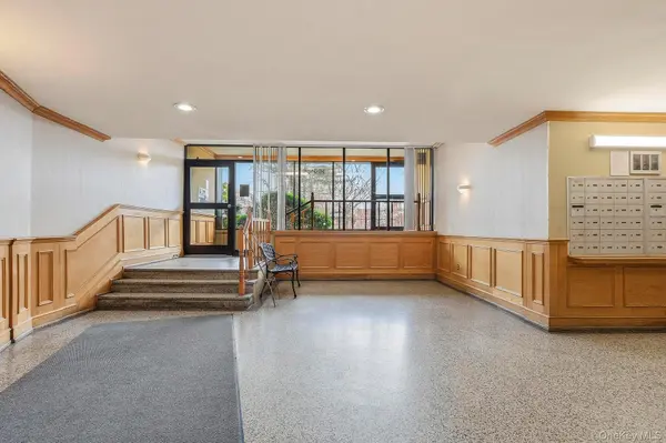 144-55 Melbourne AVE #6J, Flushing, NY 11367