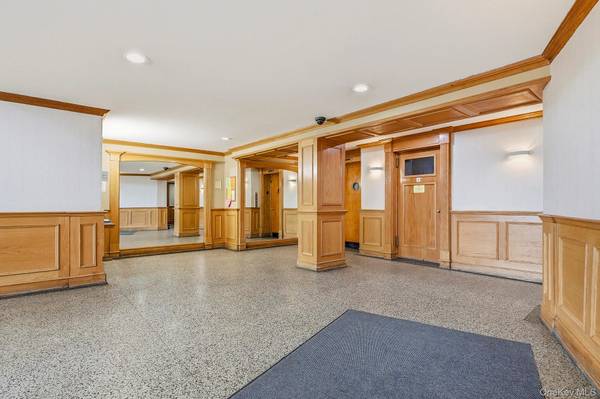 144-55 Melbourne AVE #6J, Flushing, NY 11367