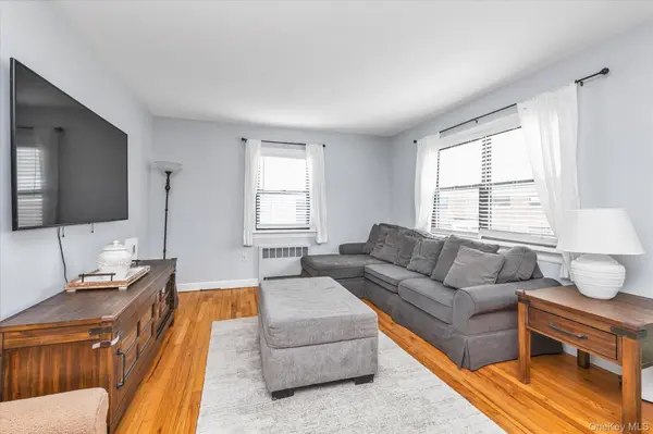 219-29 75th AVE #300A2, Oakland Gardens, NY 11364