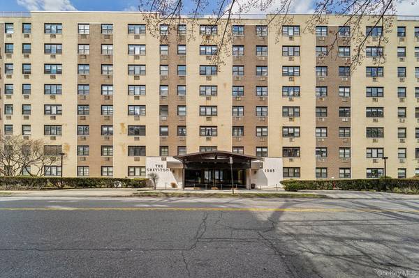 1085 Warburton AVE #316, Yonkers, NY 10701