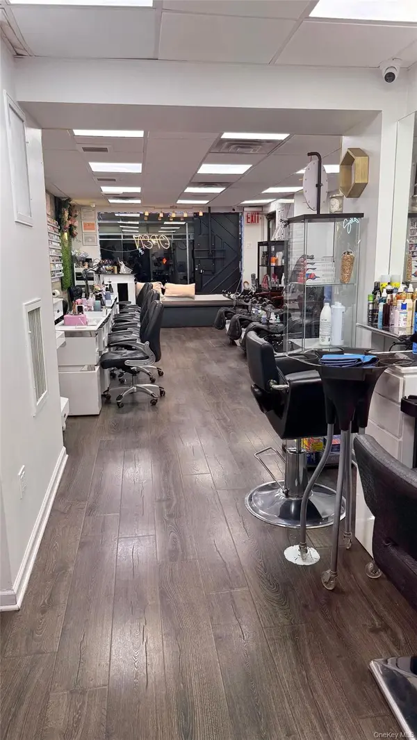 4063 Junction BLVD, Corona, NY 11368