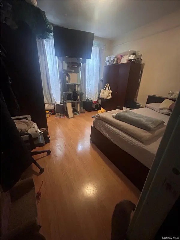 42-34 Ithaca ST, Elmhurst, NY 11373