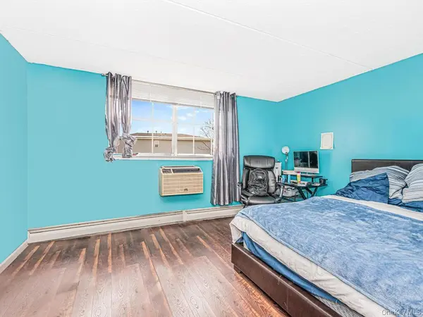 210 Sunset BLVD, Bronx, NY 10473