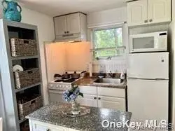 16A Bishop AVE, Westhampton, NY 11977