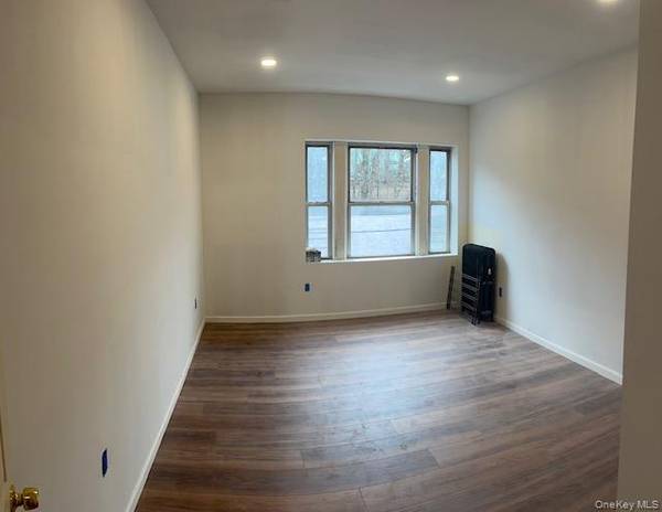 369 Warburton AVE #4A, Yonkers, NY 10701