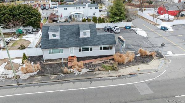 930 Sunrise HWY, North Babylon, NY 11704