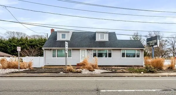 930 Sunrise HWY, North Babylon, NY 11704