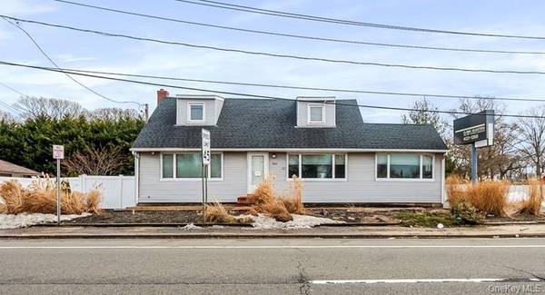 930 Sunrise HWY, North Babylon, NY 11704