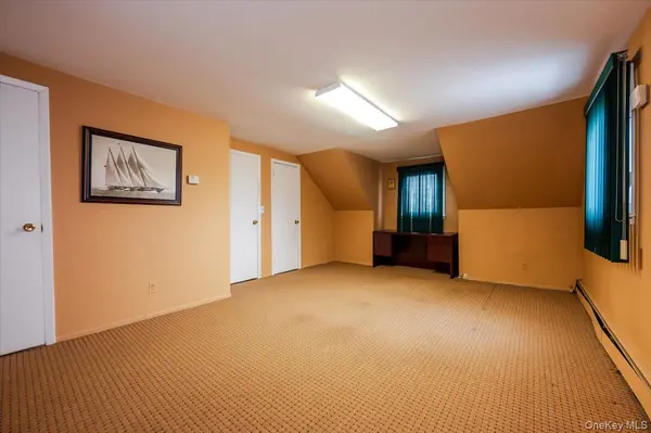 930 Sunrise HWY, North Babylon, NY 11704