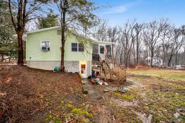 17 Last RD, Middletown, NY 10941