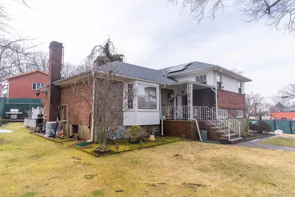 86-34 Francis Lewis BLVD, Holliswood, NY 11432