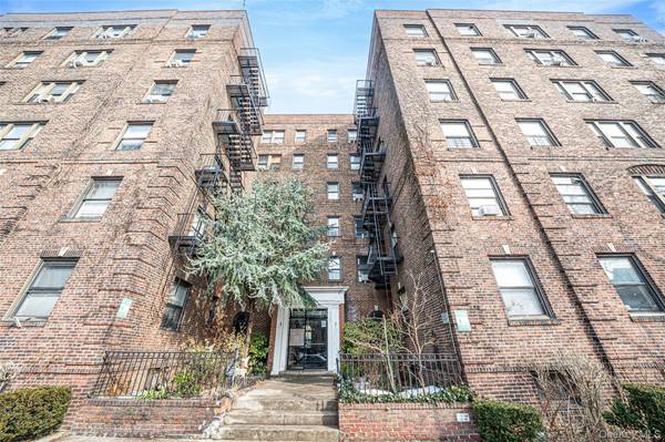 3131 54th Street #3K, Woodside, NY 11377