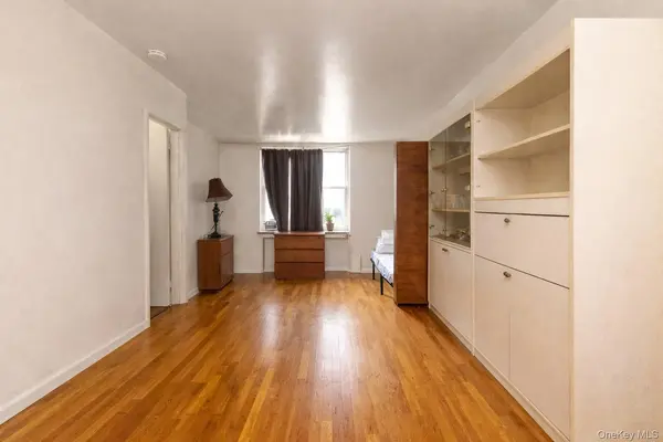 55-05 Woodside AVE #612, Woodside, NY 11377
