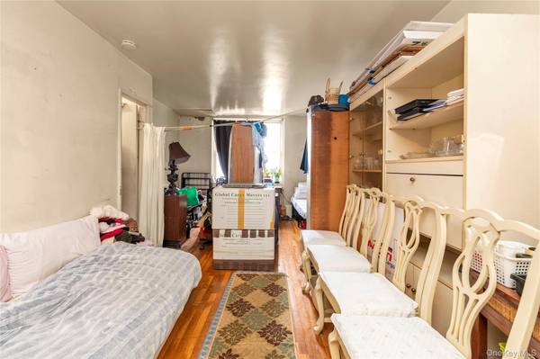 55-05 Woodside AVE #612, Woodside, NY 11377