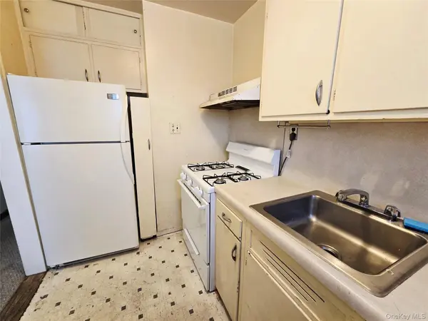 22305 Manor RD #226, Queens Village, NY 11427