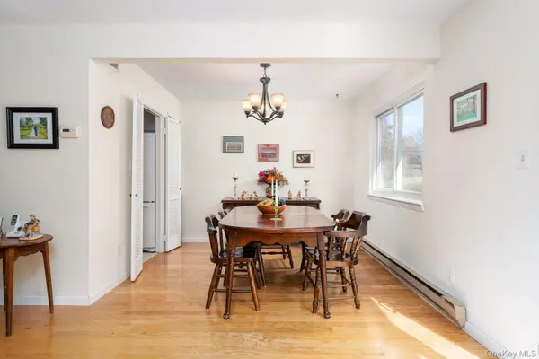 506 Drew DR, Saint James, NY 11780