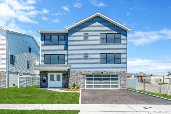 243 Mott ST, Oceanside, NY 11572