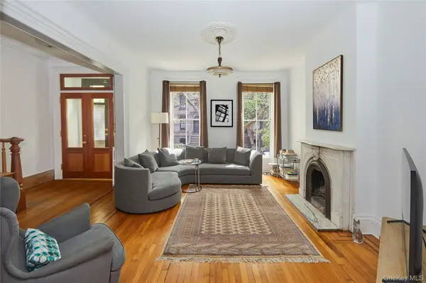 21-13 45th AVE, Long Island City, NY 11101