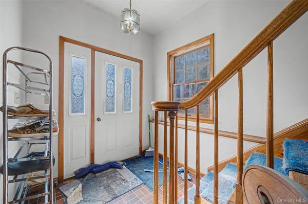 3 Diane CT, Greenwood Lake, NY 10925