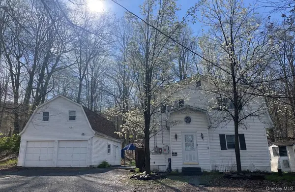 3 Emerald TRL, Monroe, NY 10950