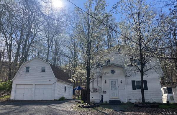 3 Emerald TRL, Monroe, NY 10950