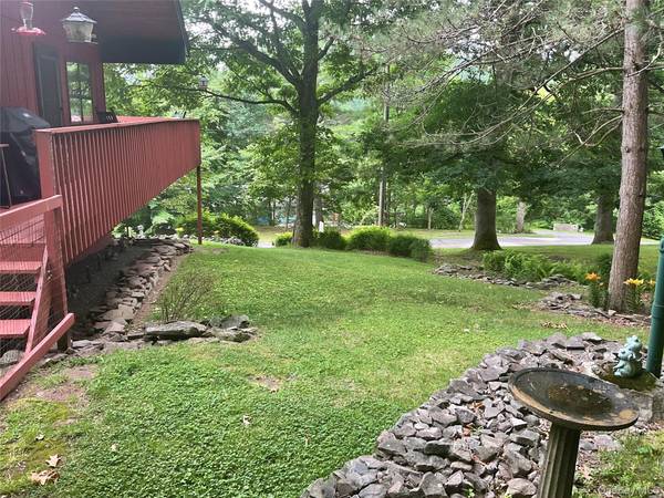57 County Road 132, Hankins, NY 12741