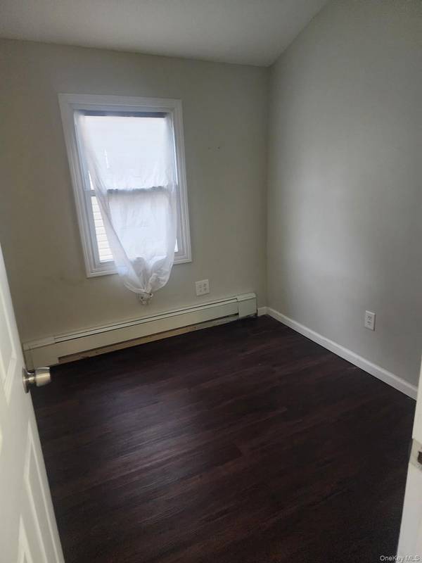 11949 165th ST, Jamaica, NY 11434