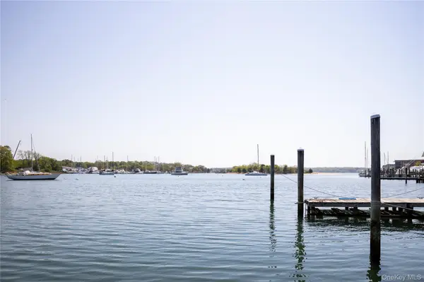 168 Sterling ST, Greenport, NY 11944