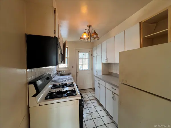 101 Carpenter AVE #1B, Mount Kisco, NY 10549