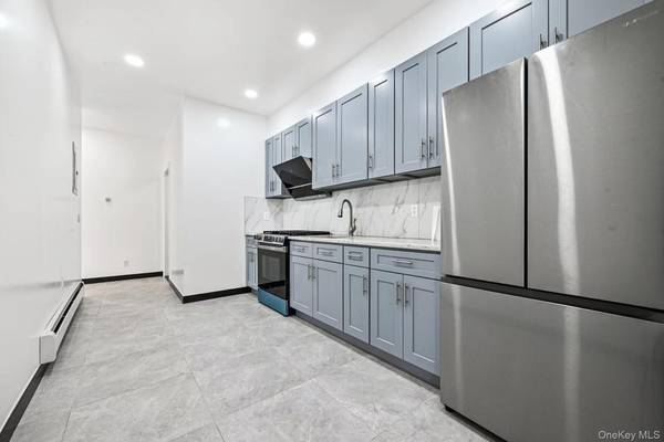 1814 120th ST, College Point, NY 11356