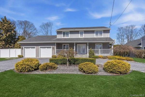 949 Union ST, Bohemia, NY 11716