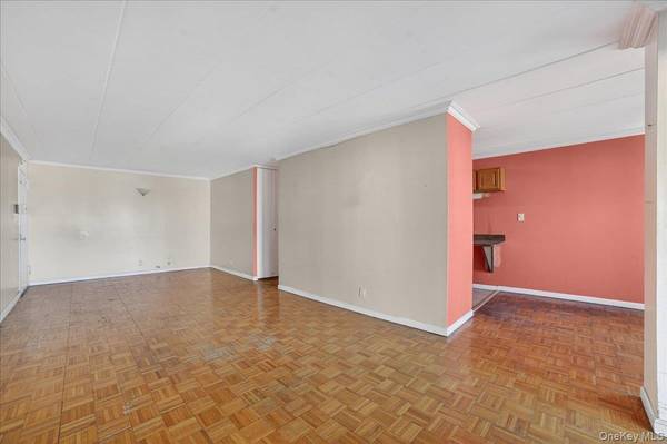 11 Park AVE #3D, Mount Vernon, NY 10550