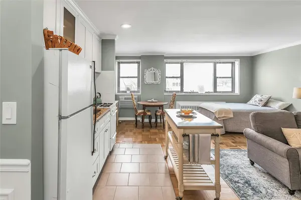 315 Atlantic Avenue #1N, East Rockaway, NY 11518