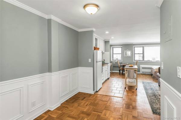 315 Atlantic Avenue #1N, East Rockaway, NY 11518