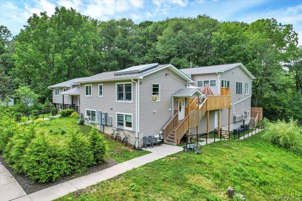 43 Freeland ST, Monroe, NY 10950