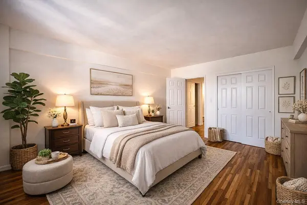 100-25 Queens BLVD #5G, Forest Hills, NY 11375