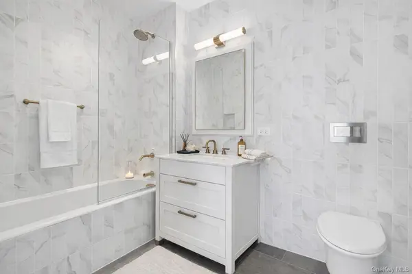 107-06 Queens BLVD #9G, Forest Hills, NY 11375