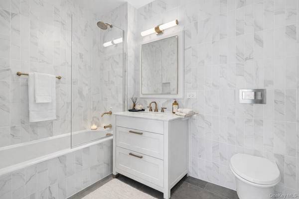 107-06 Queens BLVD #9G, Forest Hills, NY 11375