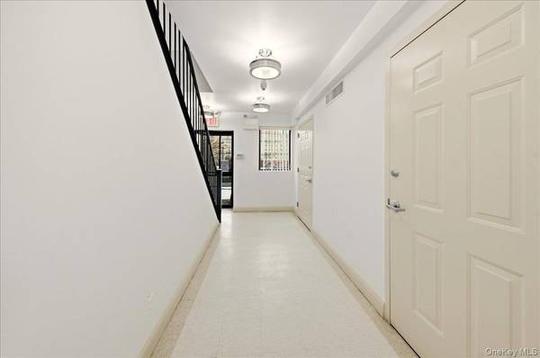 2005 Palmer AVE, Larchmont, NY 10538
