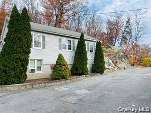 5 Old State RD #2, Highland Falls, NY 10928