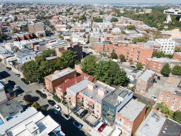 147 Manhattan AVE, Brooklyn, NY 11206