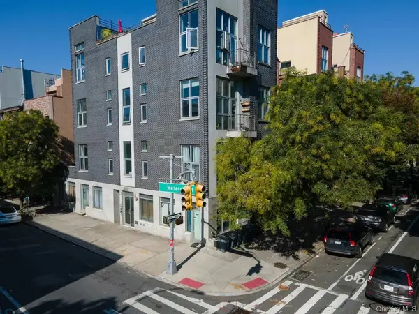 147 Manhattan AVE, Brooklyn, NY 11206