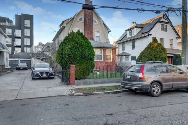 720 E 35th ST, Brooklyn, NY 11210